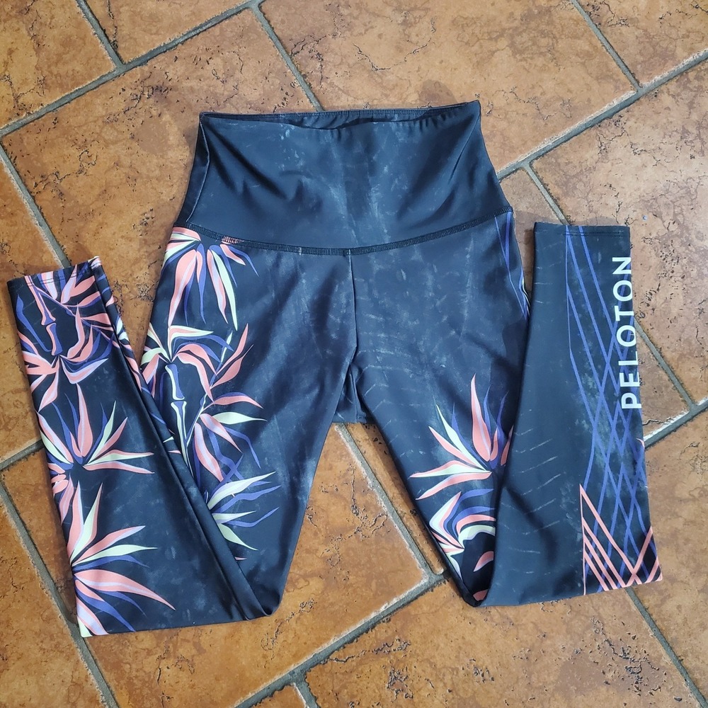 Peloton x Onzie High Rise Tropical Floral Leggings Women's Small - Picture 4 of 9